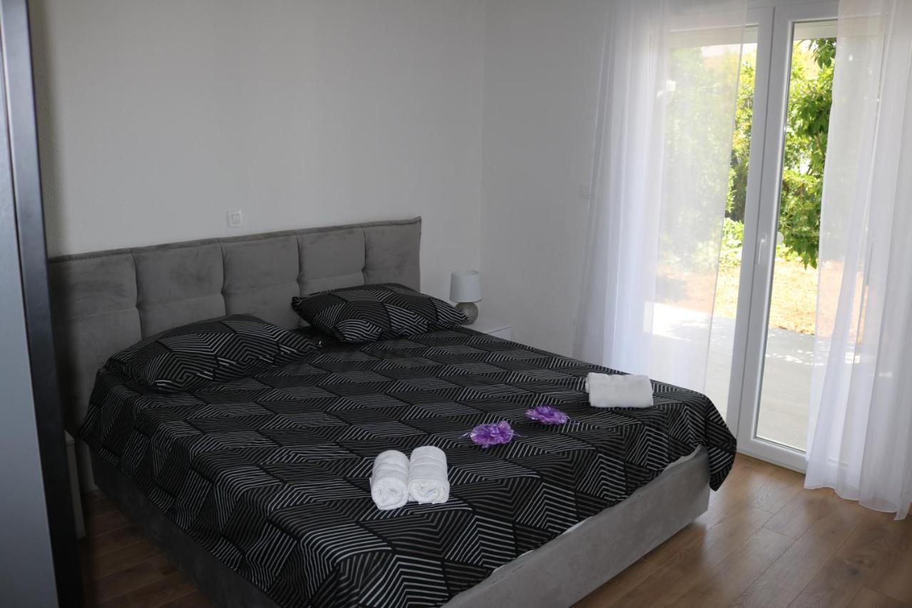 Ilma Apartment Trogir Bagian luar foto